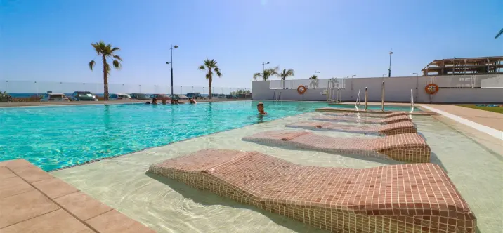 Продажа апартаментов на первом этаже в Torrox Costa 1