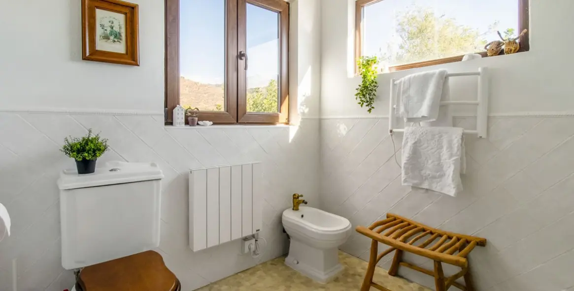 Sale of detached villa in Nerja 28