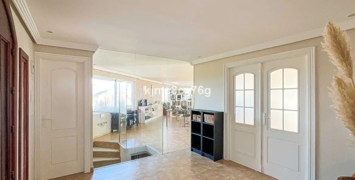 Продажа  отдельно стоящей виллы в Torremolinos 10