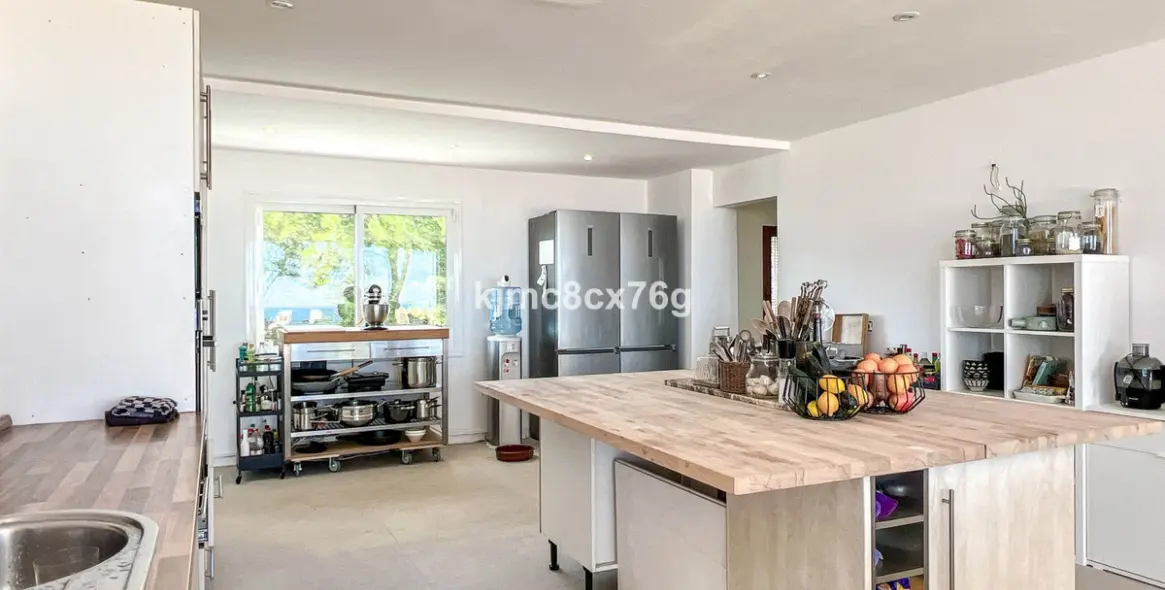 Продажа  отдельно стоящей виллы в Torremolinos 19