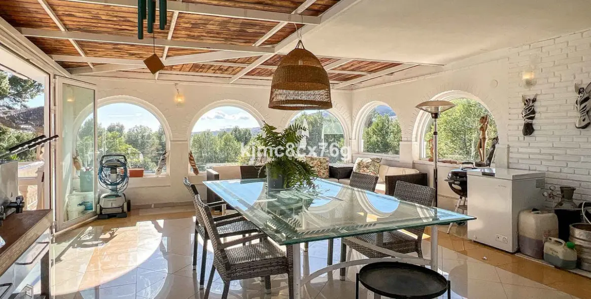 Sale of detached villa in Torremolinos 27