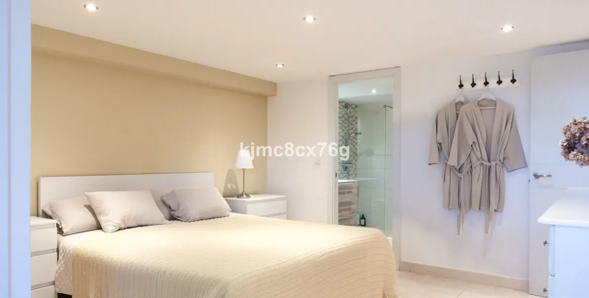 Sale of detached villa in Torremolinos 49