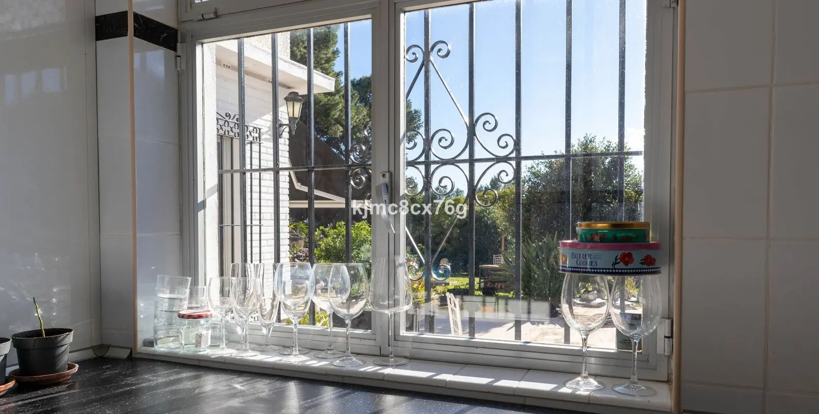 Sale of detached villa in Torremolinos 93