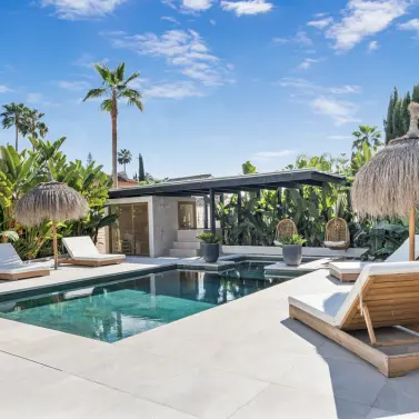 Alquiler a largo plazo de villa independiente en Nueva Andalucía