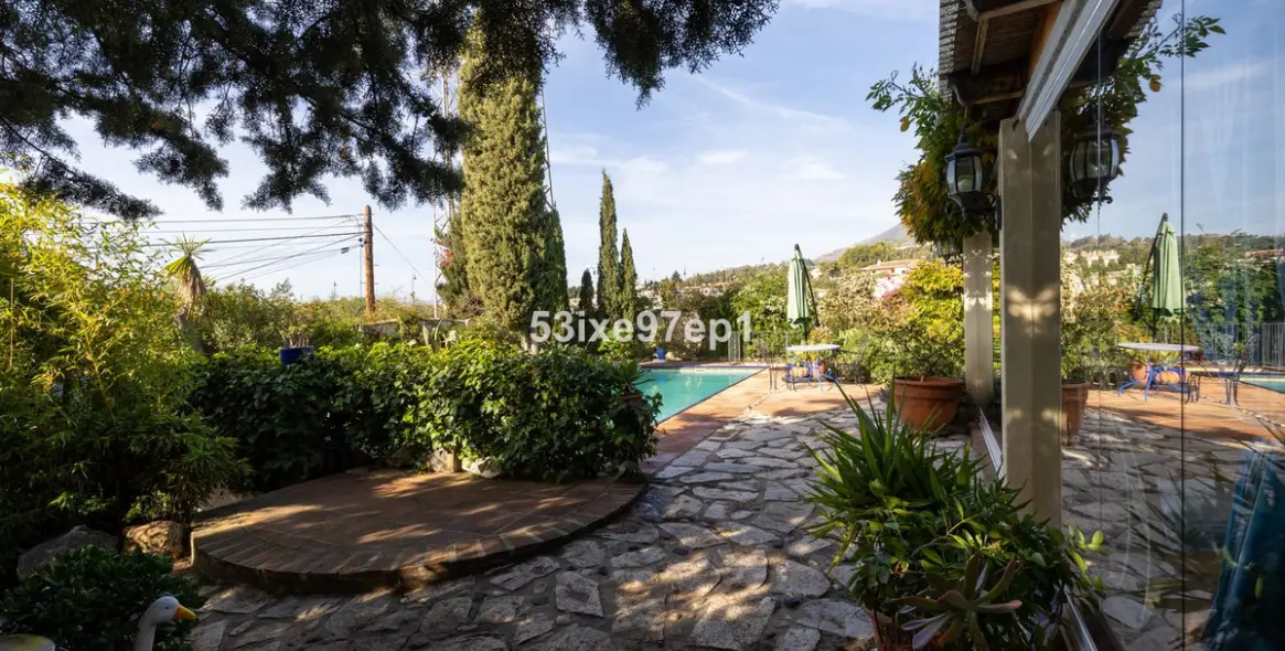 Sale of detached villa in Campo Mijas 10