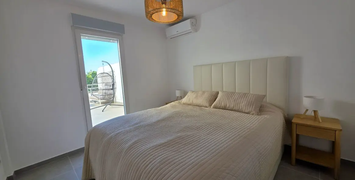 Продажа апартаментов на среднем этаже в Nueva Andalucía 12