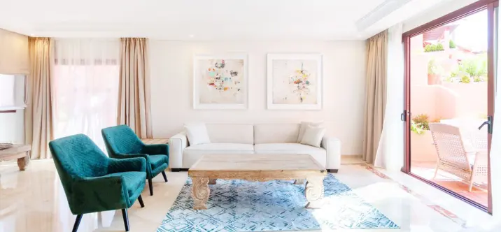 Long-term rent of penthouse in New Golden Mile 0