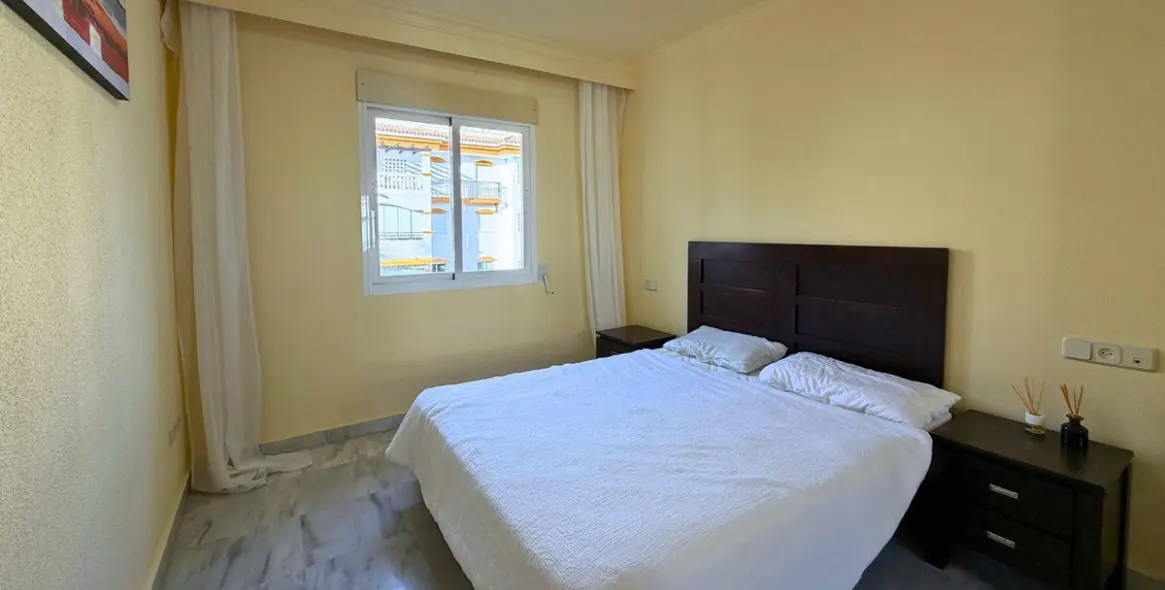 Продажа апартаментов на среднем этаже в Puerto Banús 8