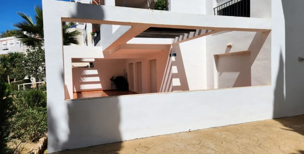 Продажа апартаментов на первом этаже в Benalmadena 2