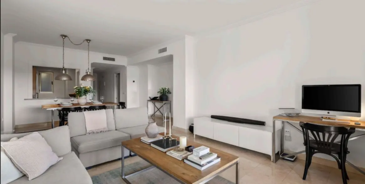 Venta de apartamento en planta baja en Benahavís 4