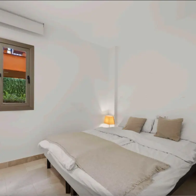 Venta de apartamento en planta baja en Benahavís