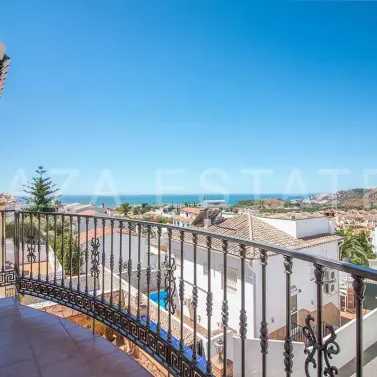 Sale of detached villa in Nerja