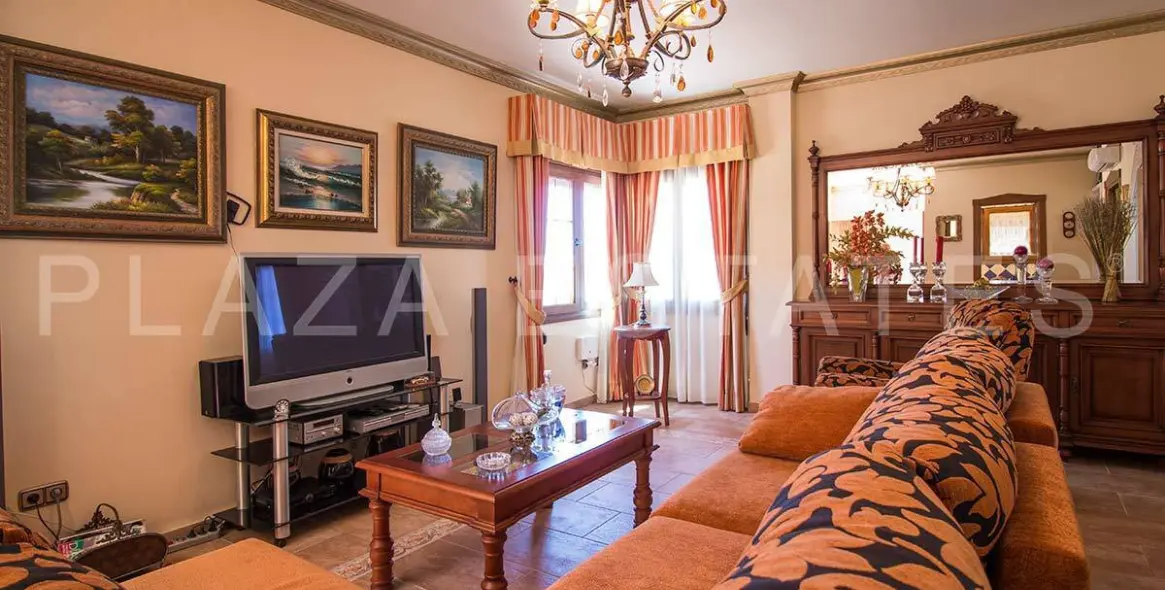 Sale of detached villa in Nerja 7