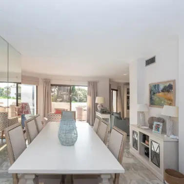 Sale of penthouse duplex in Elviria