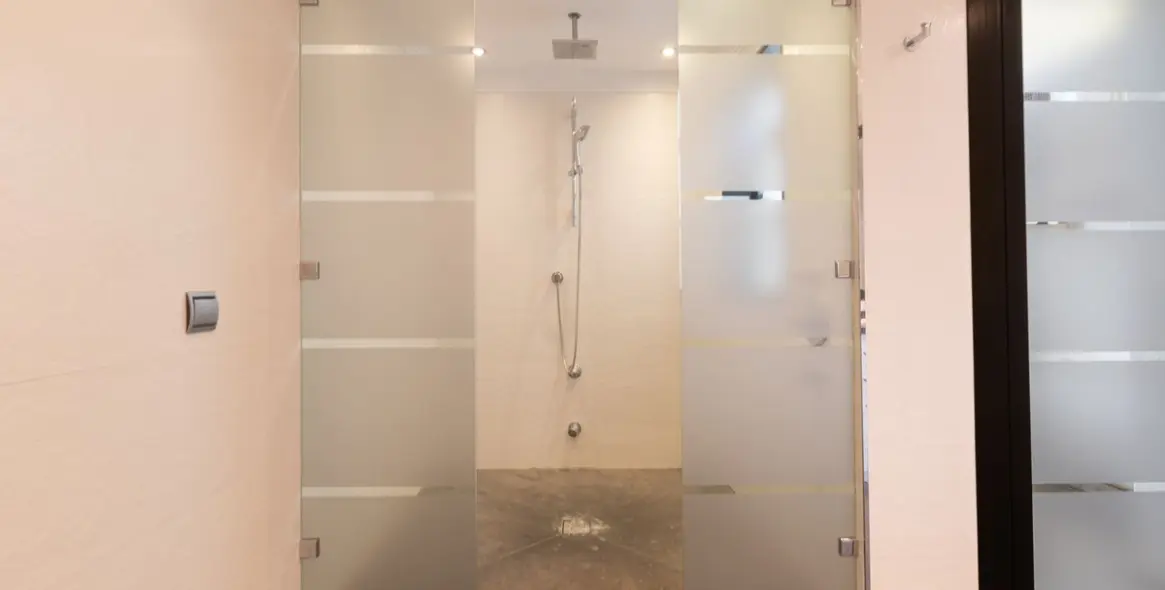 Venta de ático dúplex en Elviria 15