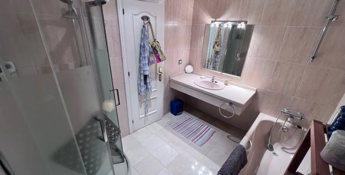 Venta de ático dúplex en Carib Playa 13