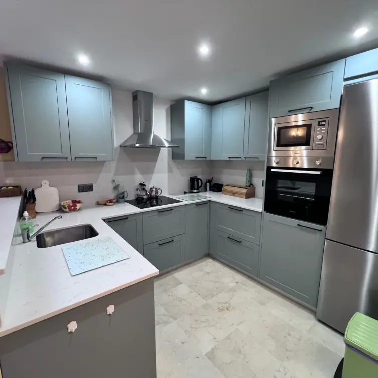 Sale of penthouse duplex in Las Chapas