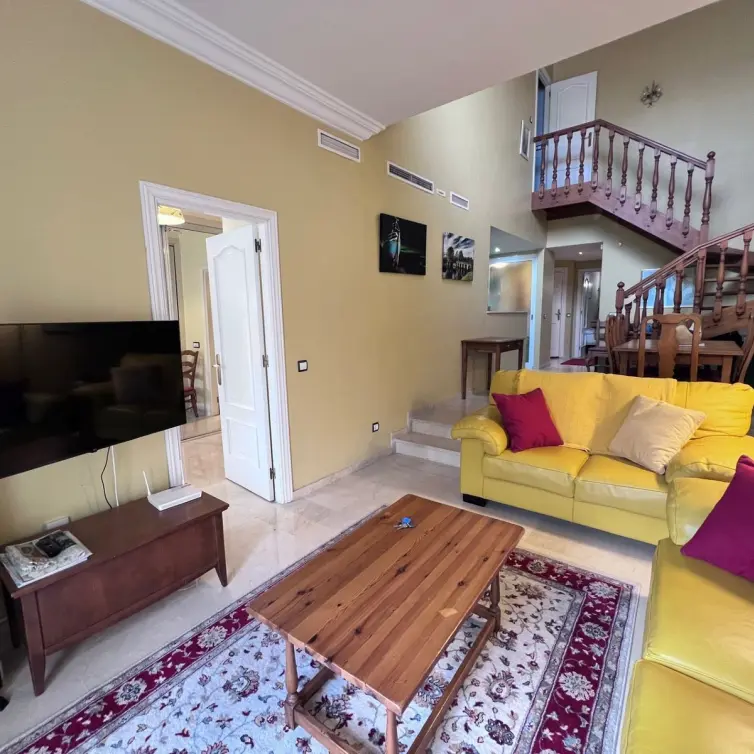Sale of penthouse duplex in Las Chapas