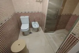 Image 2 thumb