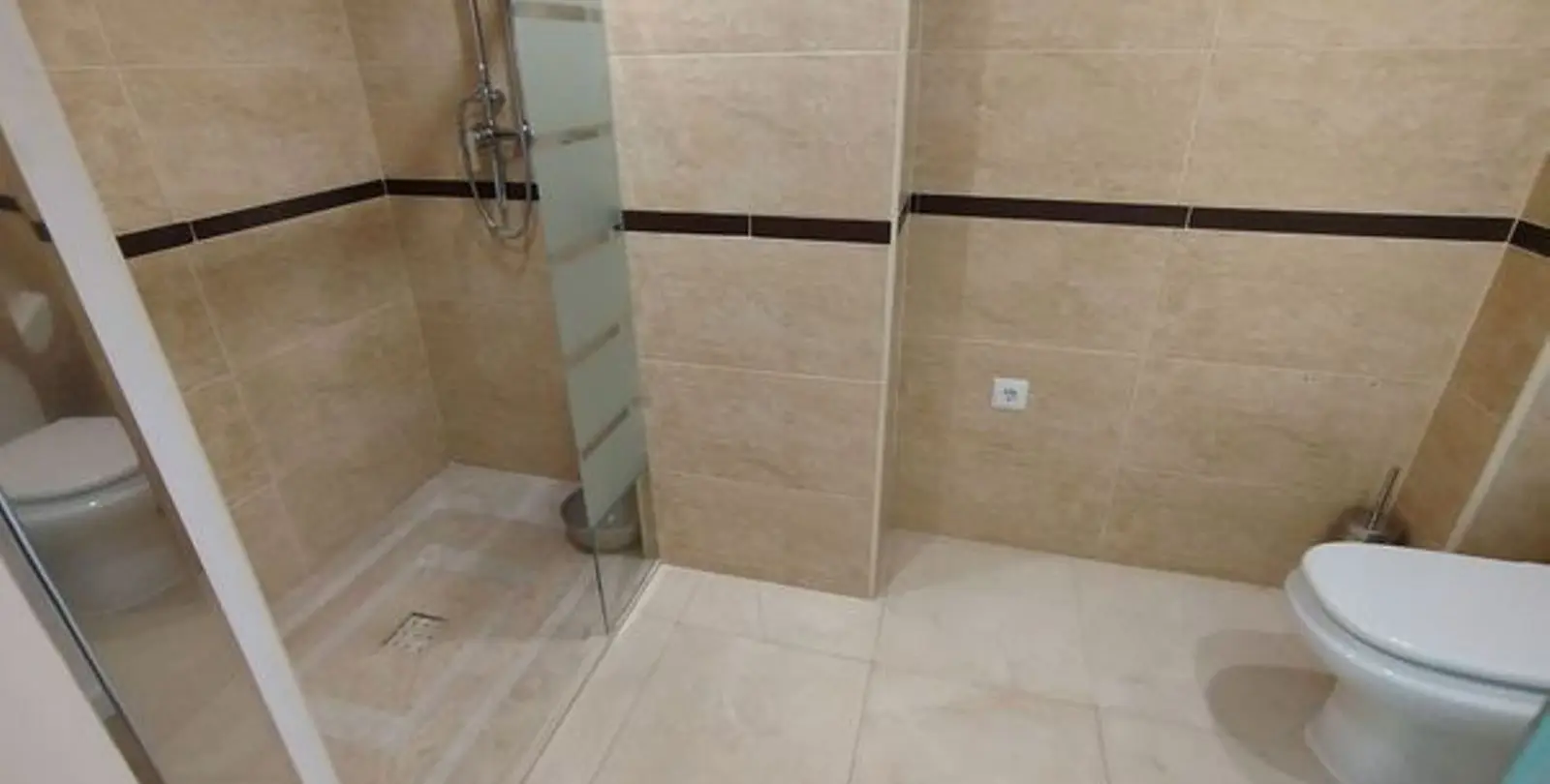 Sale of middle floor apartment in Benalmadena Costa 22