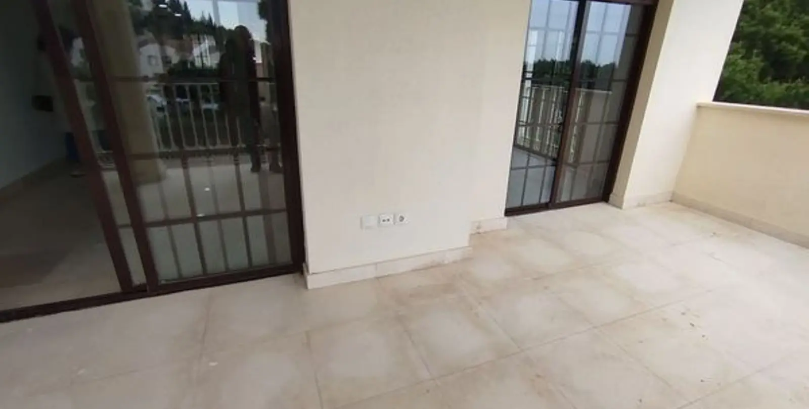 Sale of middle floor apartment in Benalmadena Costa 29