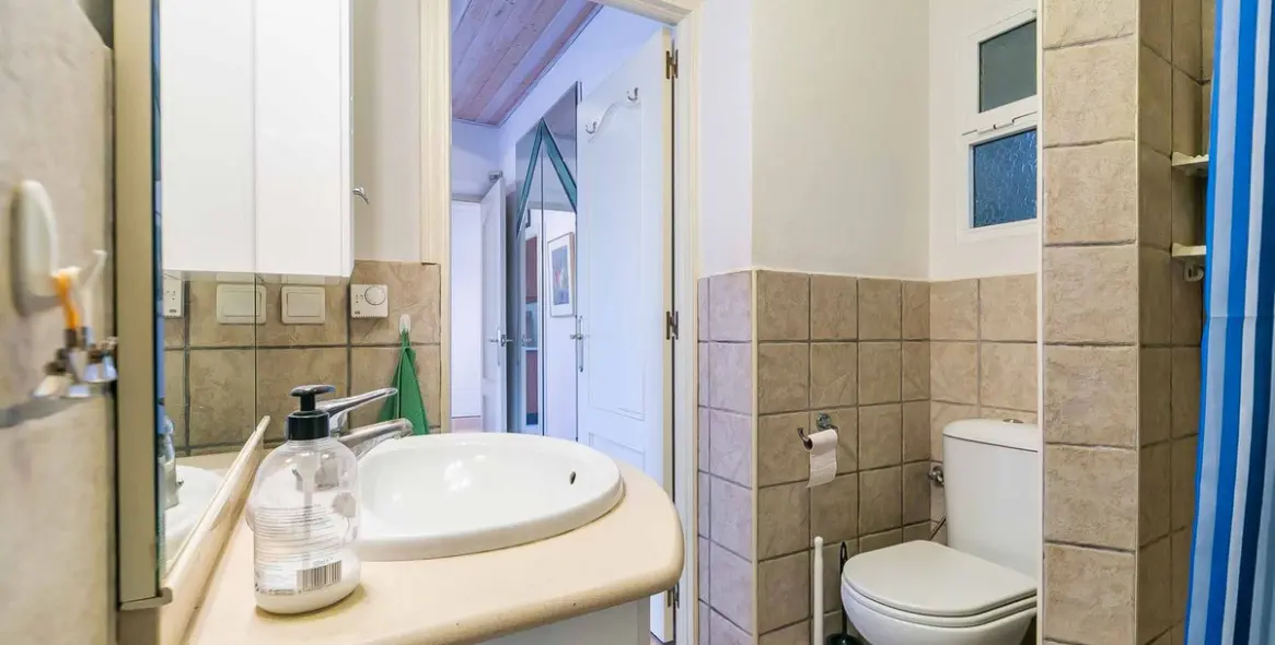 Sale of detached villa in Sierrezuela 18