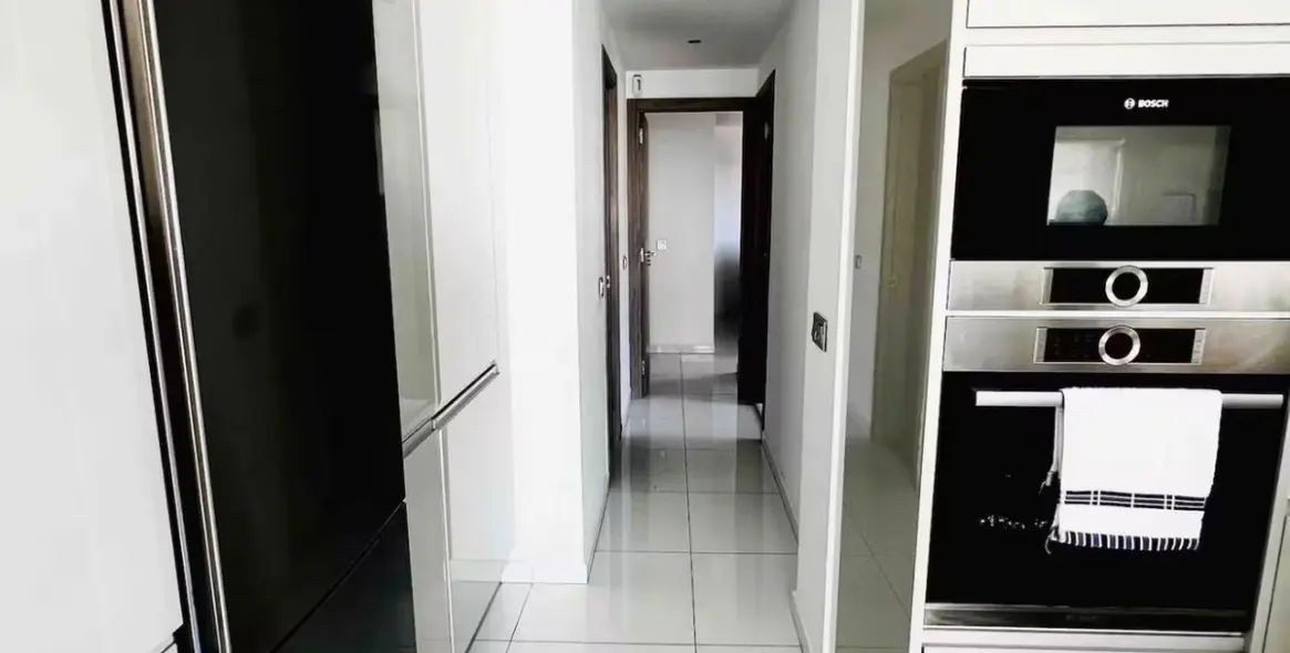 Продажа апартаментов на среднем этаже в Marbella 7