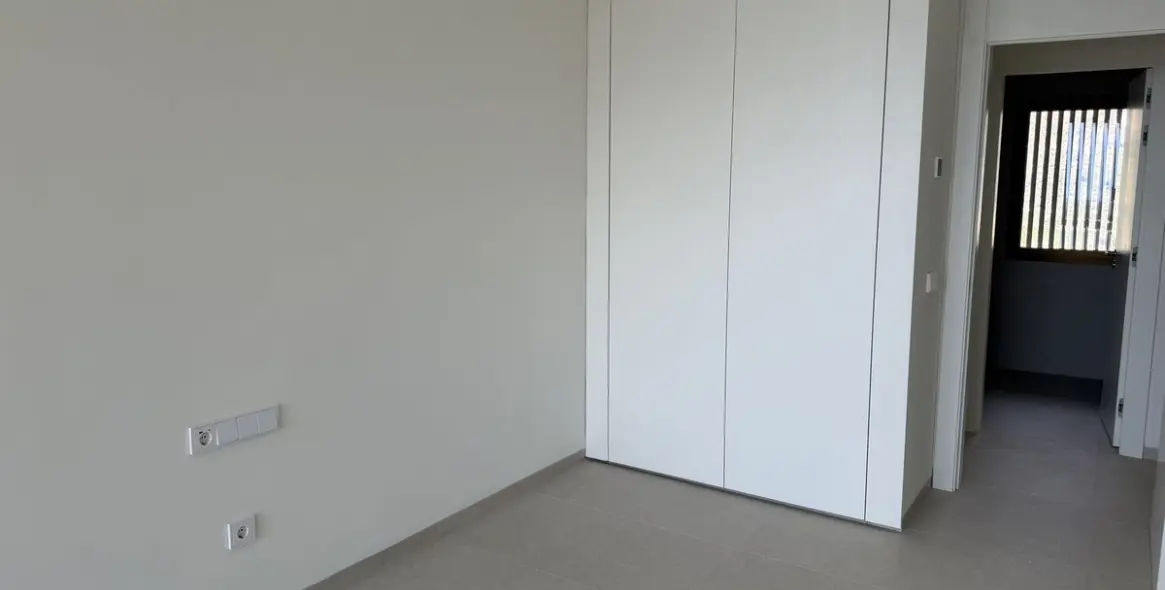 Sale of middle floor apartment in La Quinta 20