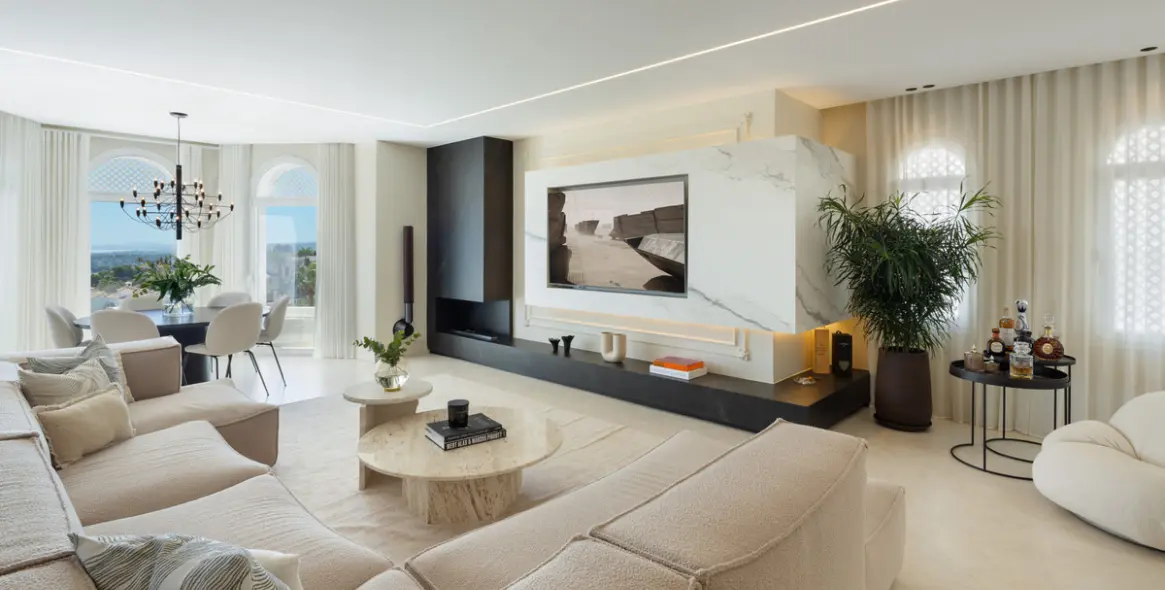 Продажа пентхауса в The Golden Mile 3