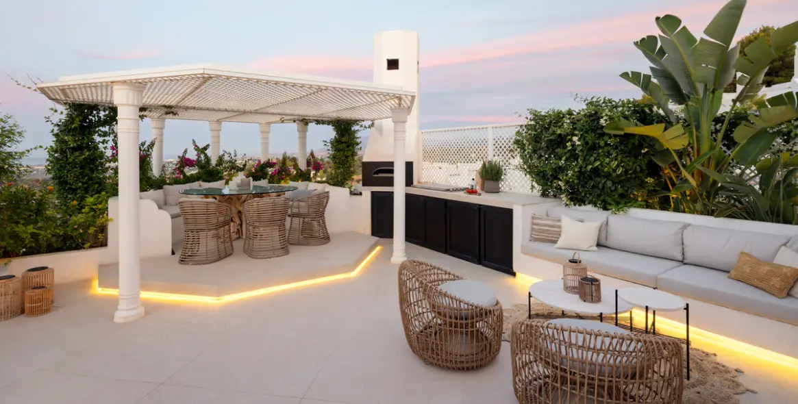 Продажа пентхауса в The Golden Mile 19