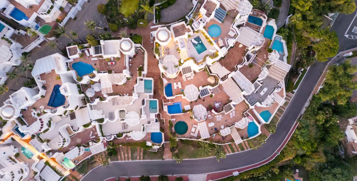 Venta de ático en The Golden Mile 32