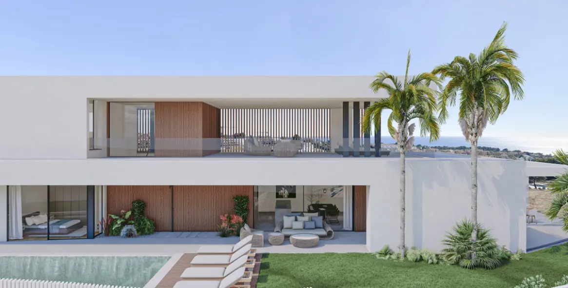 Sale of detached villa in Manilva 1