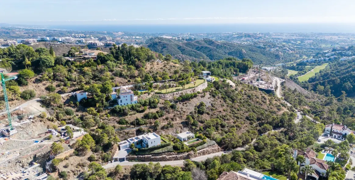 Продажа  отдельно стоящей виллы в El Madroñal 29