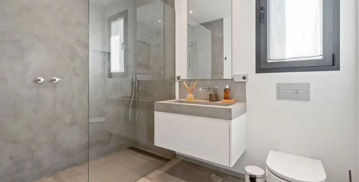 Продажа  отдельно стоящей виллы в El Madroñal 50