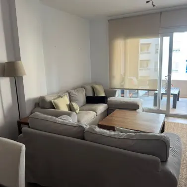 Продажа апартаментов на среднем этаже в Nueva Andalucía