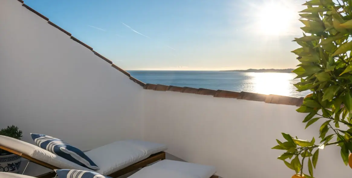 Sale of penthouse duplex in Torrequebrada 2