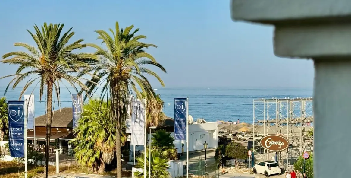 Продажа апартаментов на среднем этаже в La Duquesa 2