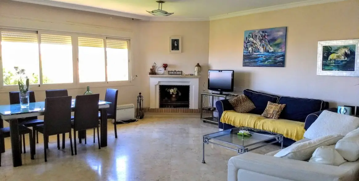 Продажа апартаментов на среднем этаже в La Mairena 3