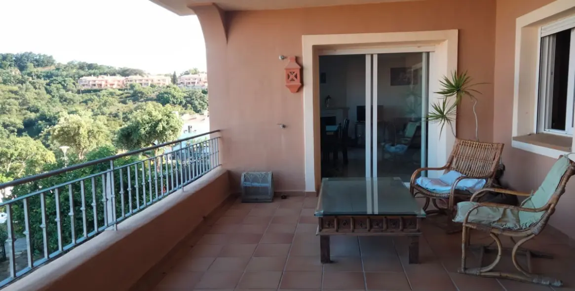 Продажа апартаментов на среднем этаже в La Mairena 5