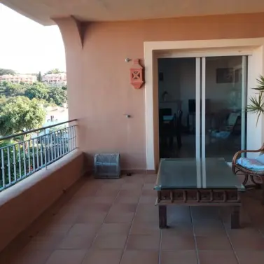 Sale of middle floor apartment in La Mairena