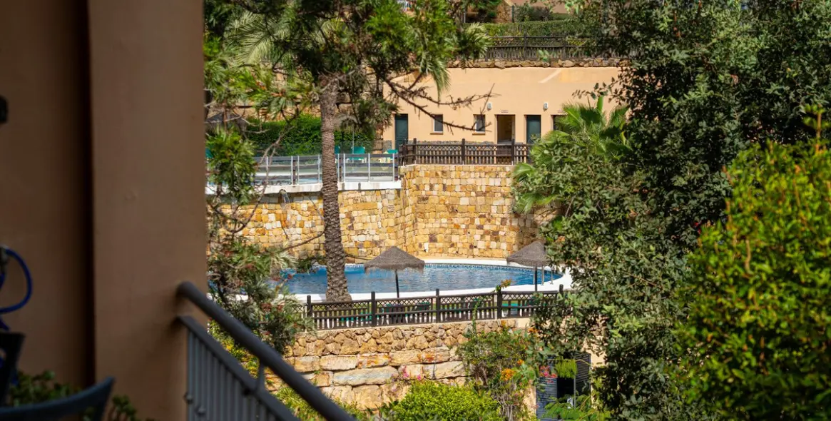 Продажа апартаментов на среднем этаже в La Mairena 18