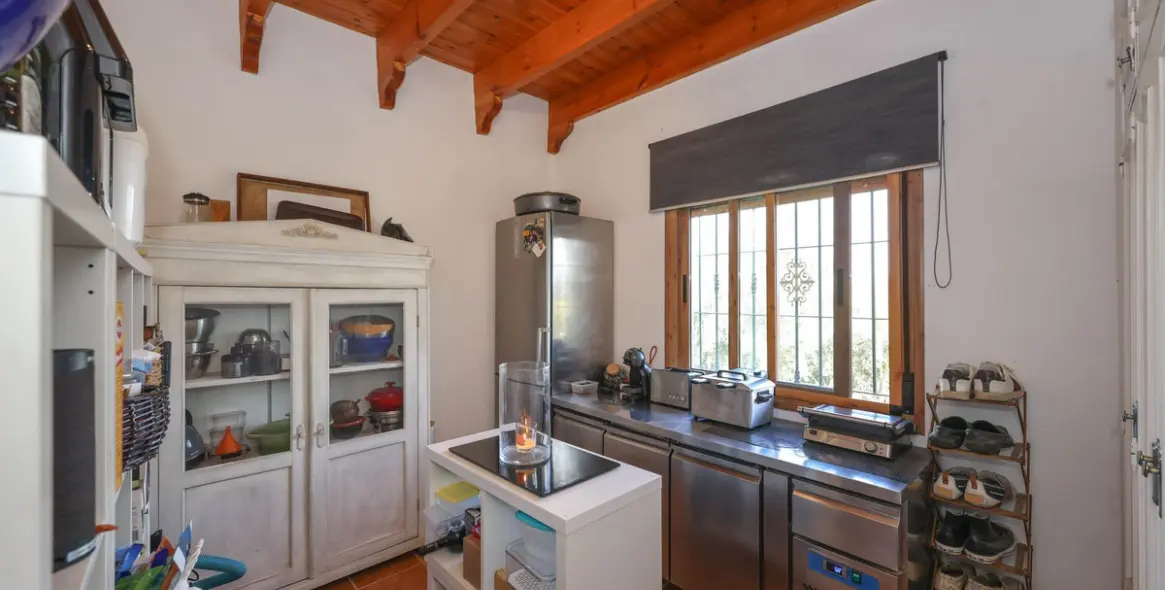 Sale of detached villa in Coín 17