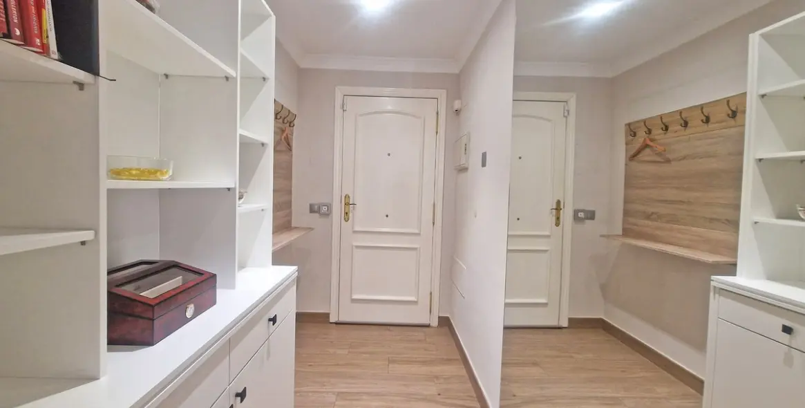 Sale of ground floor apartment in Calahonda 7