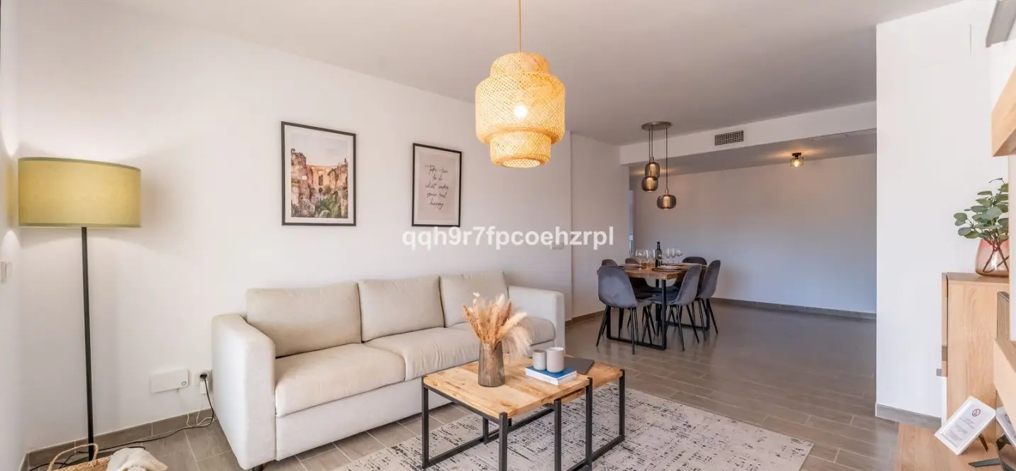 Sale of middle floor apartment in La Cala de Mijas 1