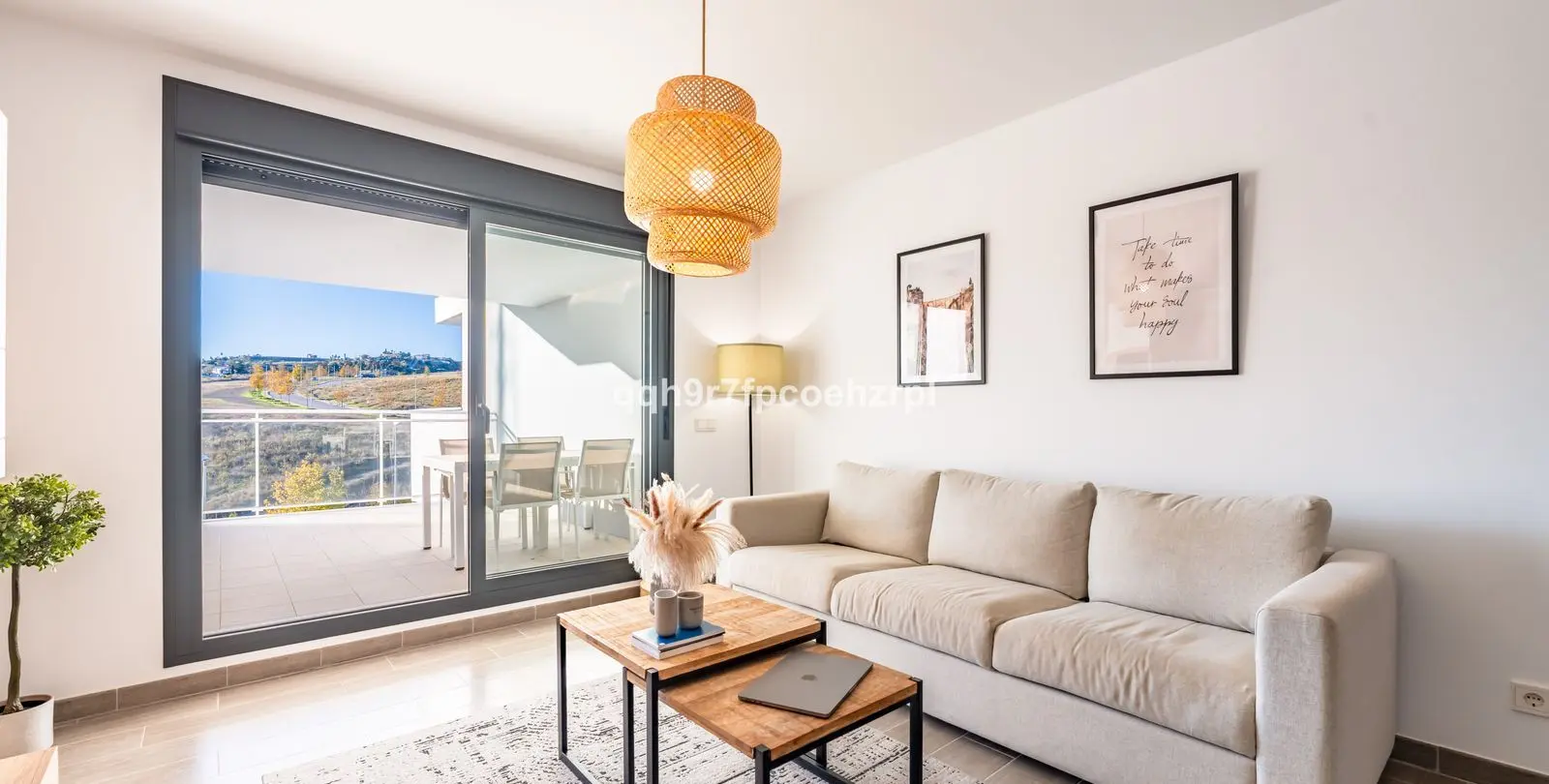Sale of middle floor apartment in La Cala de Mijas 8