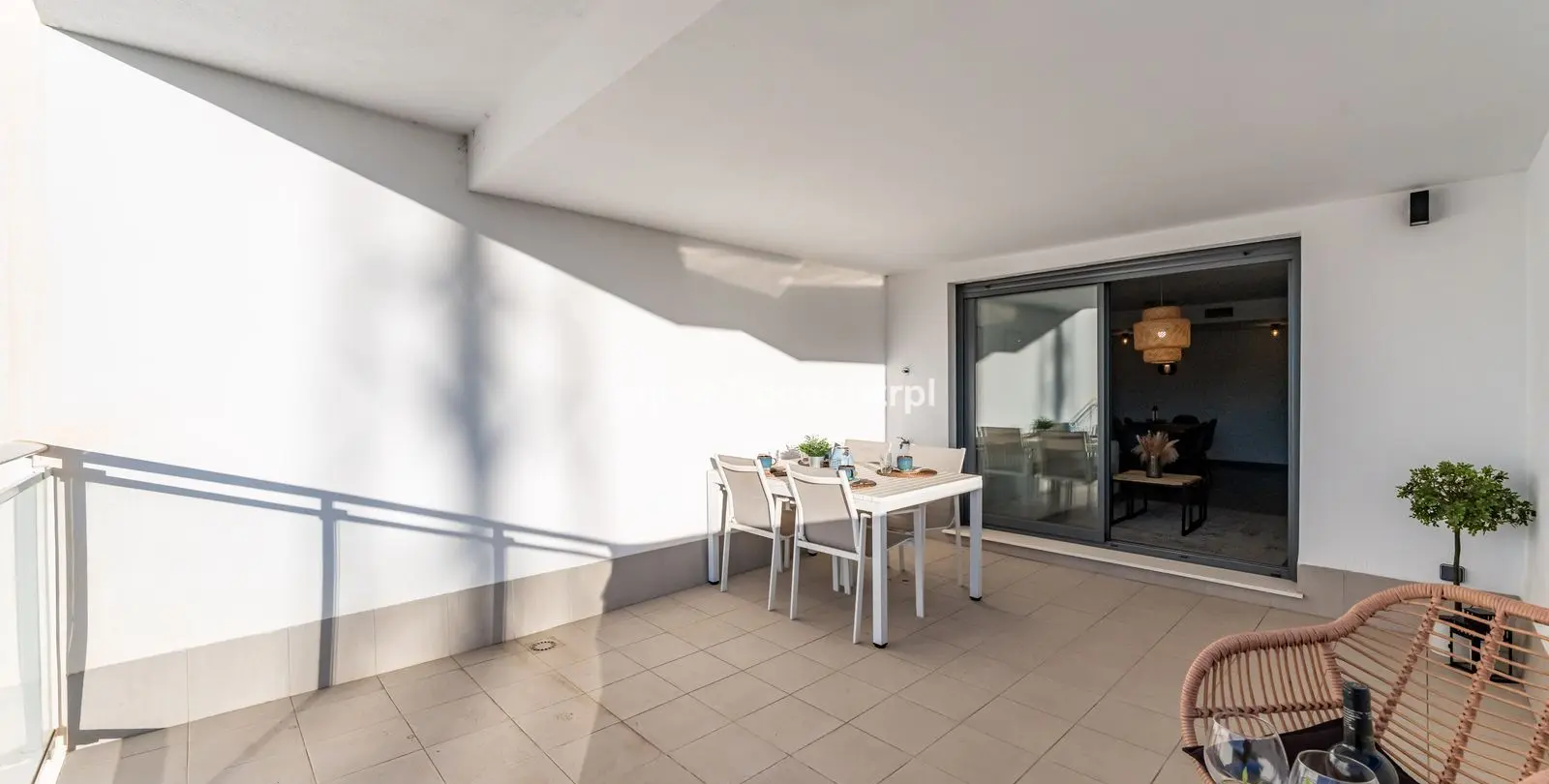 Sale of middle floor apartment in La Cala de Mijas 14
