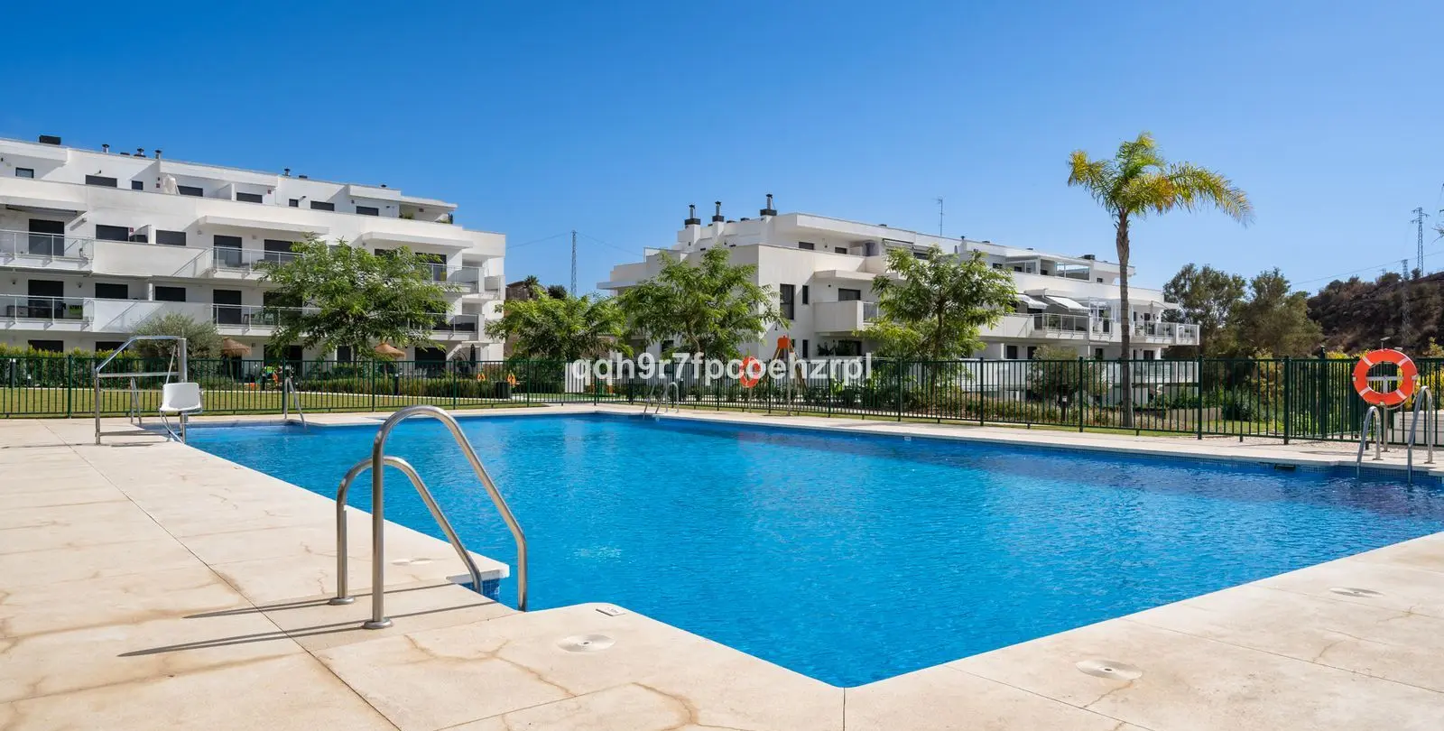 Sale of middle floor apartment in La Cala de Mijas 21