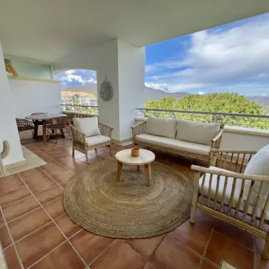 Sale of middle floor apartment in La Cala Golf