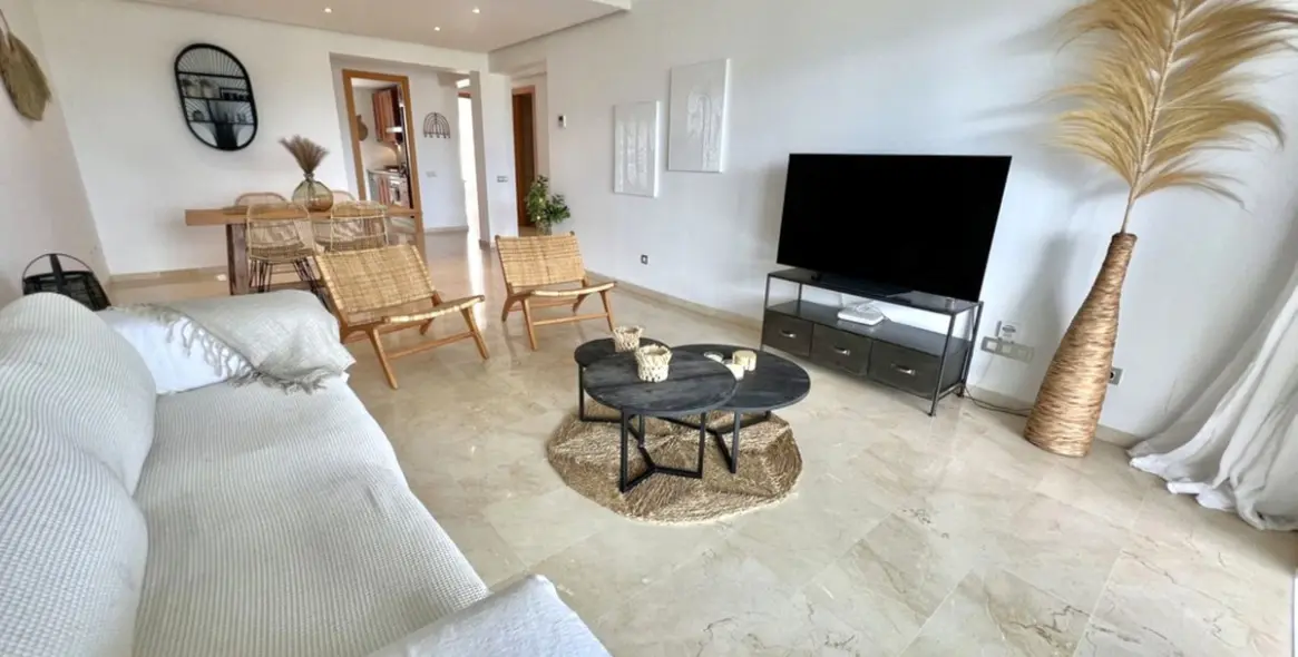 Продажа апартаментов на среднем этаже в La Cala Golf 3