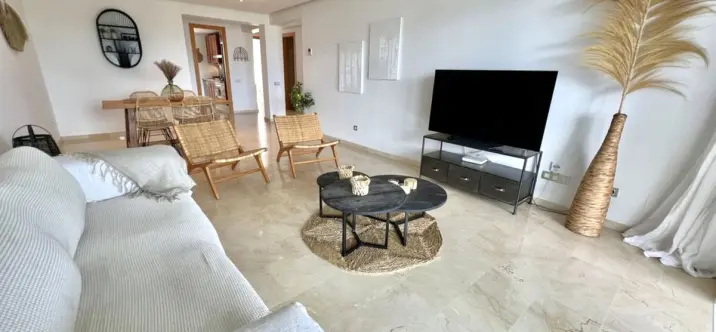 Sale of middle floor apartment in La Cala Golf 2